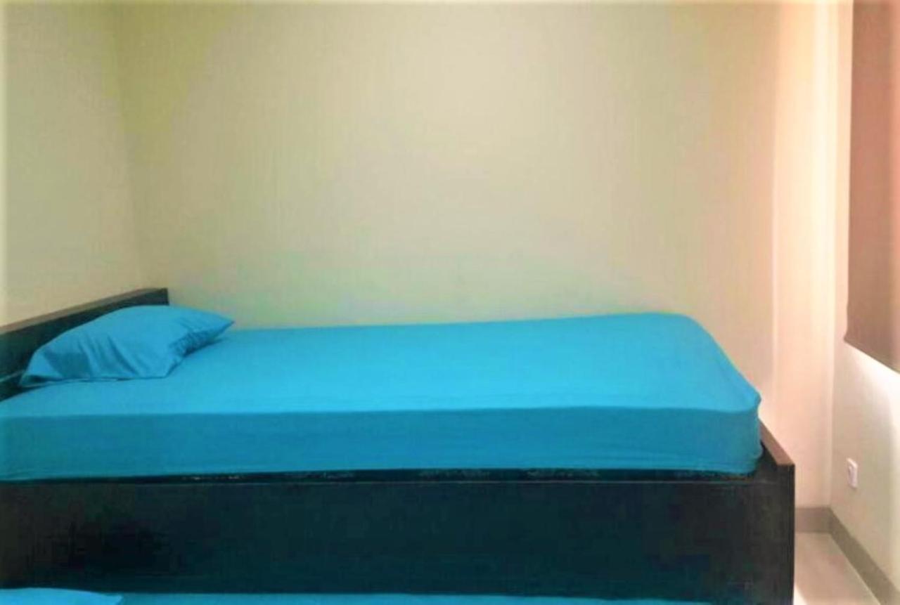 Giant Kost Hotel Tangerang Luaran gambar